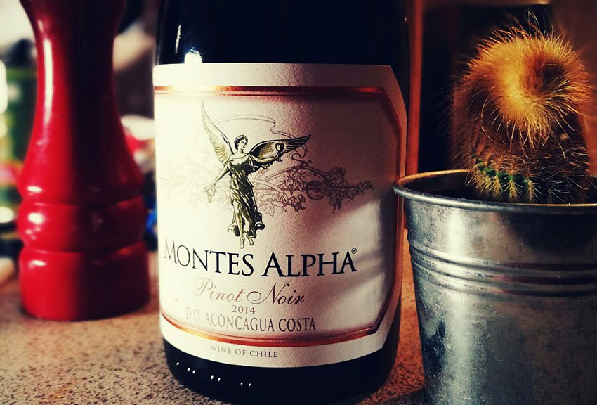 montes alpha pino noir